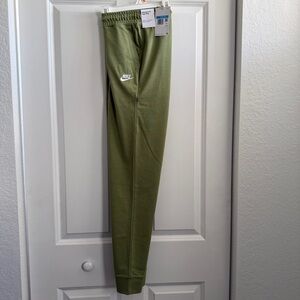 Nike Sportswear Women's Joggers Pants High Rise Size M Alligator DJ8499-334